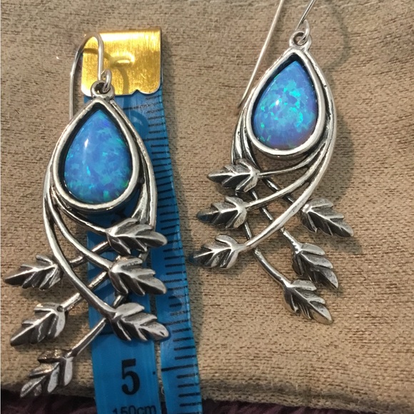NWT Natural Blue Opal Bold Dangle Earrings - Picture 6 of 11